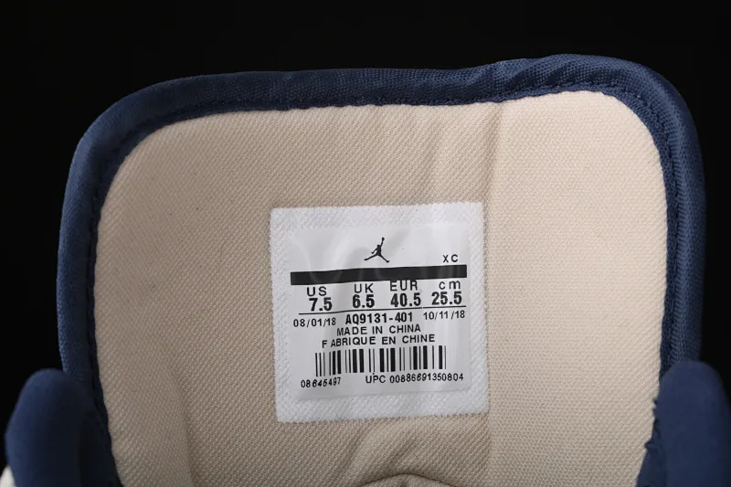 All categories Air Jordan Jordan series basketball shoes Air Jordan 1 High Air Jordan 1 Retro Premium AJ1 Joe 1 khaki blue frosted basketball shoes AQ9131-401